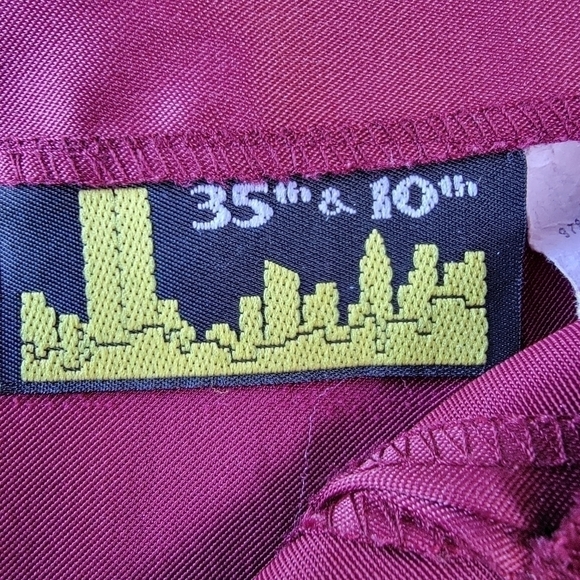 35TH & 10th burgandy pencil skirt size 9 - Picture 7 of 7